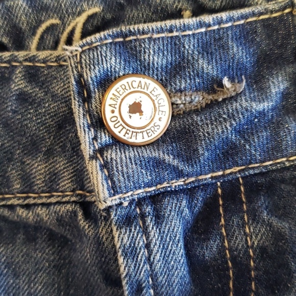 American Eagle Shorts - Picture 4 of 4